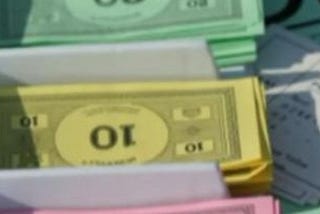 For Two Hours, A Massachusetts Bar Accepts Monopoly Cash.