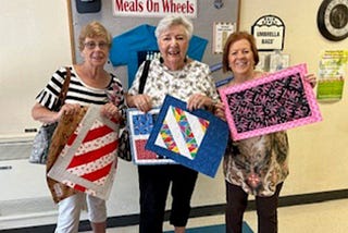 Citrus Friendship Quilters Donate Quilted Placemats to Seniors