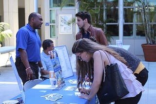 College Fairs: Do’s and Don’ts