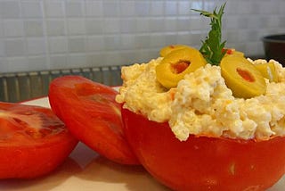 Tomates Rellenos de Quinoa