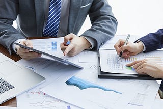 The Tasks and Responsibilities of Financial Consultants in Today’s Job Market