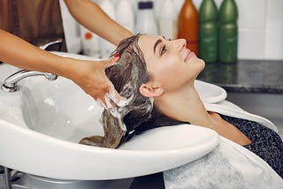 Benefits of Regular Visits to a Professional Hair Salon