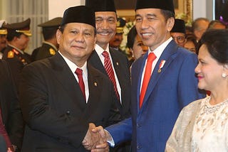 Kemenangan Prabowo: Kemenangan Klientelistik Elitis dan Populisme Semu