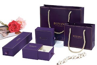 How does a jewelry packaging box that is too big affect the brand?