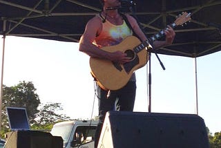 Pete Murray Performs at Picnic Day on Groote Eylandt