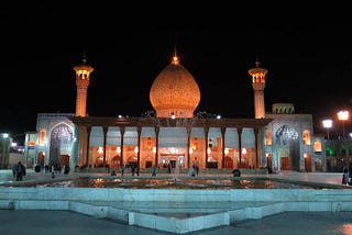 A Solo Visit to the Shah Cheragh Mosque