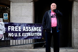As Major Outlets Ignore Assange Extradition Hearing, Ai Weiwei Demands Freedom for WikiLeaks…