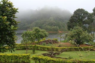 Trichy — Thekkady — Gavi — Vagamon — Pondicherry October 2012