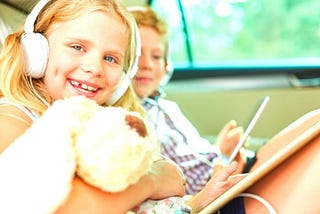 8 Ways to Occupy Your Kids in the Car ⋆ Little Miss Martha