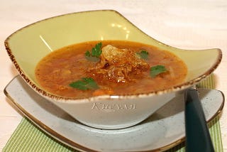 Egyptian soup with caramelized onions