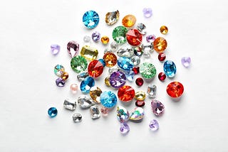 5 TIPS FOR CHOOSING A GEMSTONE — MAROTH JEWELS