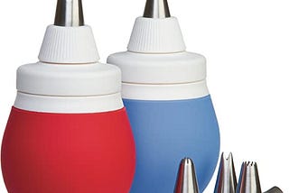 Prepworks by Progressive 8-Piece Frosting Bulb Decorating Kit: Perfect for Baking Enthusiasts