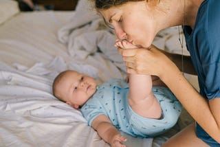 6 Effective tips for building social skills in your baby