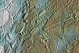 Jupiter’s Moon Europa | Oxygen Discovery Beneath Icy Shell