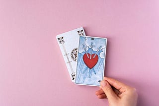 Valentine’s Day Tarot Forecast for the Zodiac Signs 💘