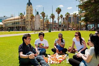 College Application Deadlines in Australia — Top Universities in Australia
