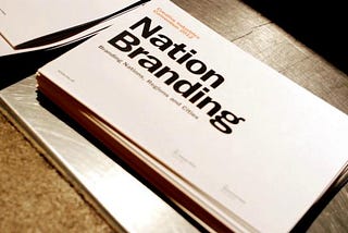 Does a nation need brand?