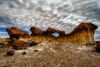 a visit to the surreal Bisti Badlands in New Mexico