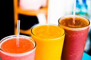 Difference between Shakes & Smoothies Even Your blogger friend doesnt know it !