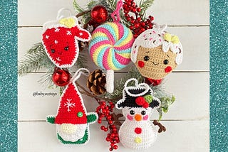 Christmas Crochet Ornaments Pattern