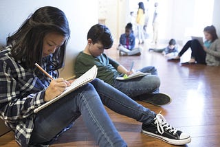 Forget Schools; Here’s Why You Need to Make Your Kids Independent Learners Right Now