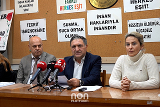 Objeción al resumen del proceso judicial contra el periodista Hakan Tosun: «Esto es un fiasco…