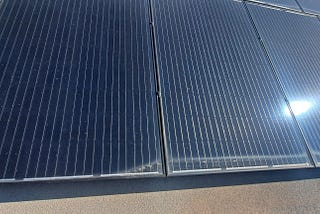 5 Ways Dirt and Contaminants Impact Solar Panel Efficiency