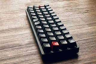 A Newbie Guide to Building The Planck, a 40% Ortholinear Mechanical Keyboard