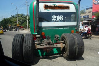 Driving in Colombia. Some things you should know.