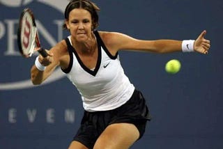 Top 10 Greatest Female Tennis Players Of All Time | WTA Legends