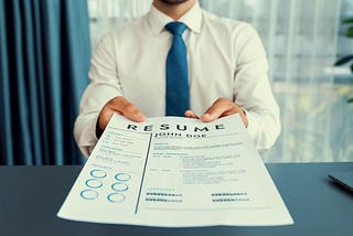 tips to write a powerful resume, how to write a powerful resume, tips for powerful resume, powerful resume writing tips, personality development course