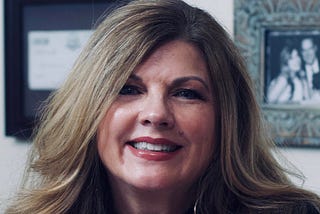 Radiant Skin: Dorie Collins Of Skin Moderne On 5 Things Anyone Can Do to Have Healthy, Radiant…
