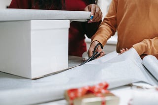 How to Support a Small Business During the Holiday Season