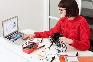 Arduino and MathWorks develop Arduino Engineering Kit