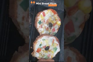 #shorts #viral #trending #foodvlog #ytshorts #vegpizza #minibreadpizza #pizzawithoutoven