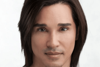 9 Top Anti-Aging Doctors Give their Advice
