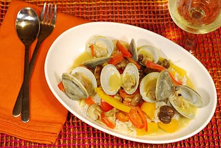 Fast and Cozy 8 & 20: Clams in Thai Green Curry