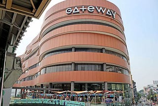 Gateway Ekamai: A Sophisticated Mall in Bangkok