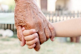 “AI MIEI TEMPI” CHE MONDO SAREBBE SENZA NONNI