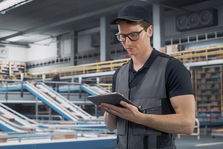 How Robotics Is Revolutionizing E-Commerce Fulfillment This Holiday Season