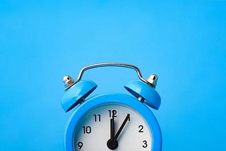 Best Time to Post on Bluesky: Optimum Days and Hours!