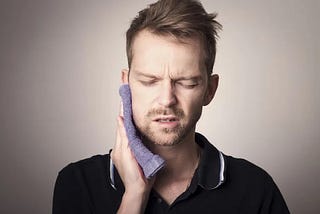 Wisdom Teeth Removal — How to Minimise Pain and Discomfort