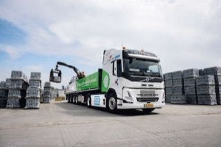 Volvo’s electric trucks reach 80 million kilometers in five years — Fleet Transport