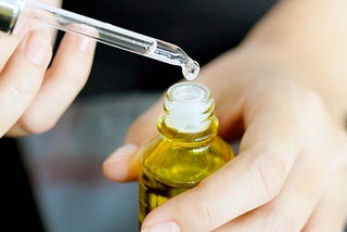 How to Kill Mold with Tea Tree Oil: A Natural Solution
