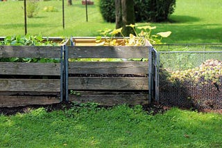 How to Build a Compost Bin: The Complete Guide — MyGardenZone