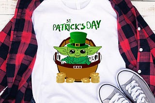 Baby Yoda The Mandalorian Happy St Patrick’s Day Shirt Sweatshirt Hoodie — Perfect Birthday Gift…
