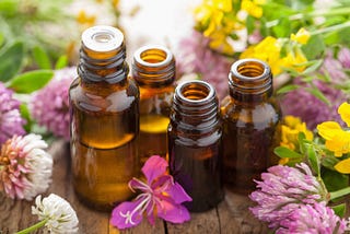 7 Essential Oils to Aid in Healthy Sleep