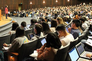 A class guide and tips to the Data Science Major at Berkeley