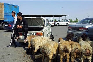 Как остаться миллионером. Денежные реформы превратили Туркменистан в «страну математиков»