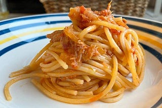 The real spaghetti bolognese: are you making them right? — Eatalianwithroberto